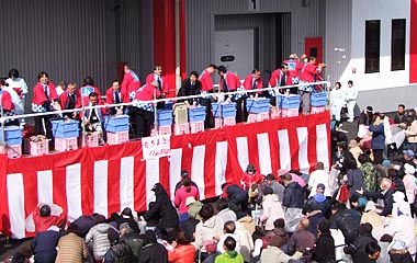 お餅まき